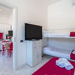 Mini In Appartamento Noto