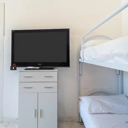 Mini In Apartment Noto
